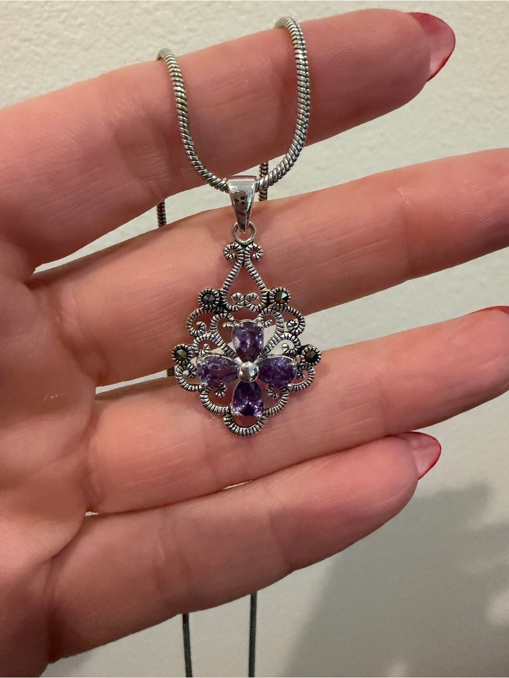 Vintage Style Sterling Silver Amethyst Floral Pendant Necklace & Earrings